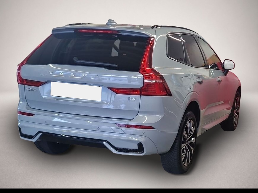 Bild 2 Volvo XC60 B4 D Plus Dark Pano*Business-Paket