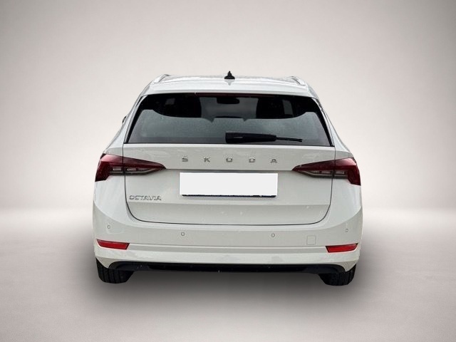 Bild 4 Skoda Octavia Combi 2.0 TDI DSG Style Navi, e.Heckklap