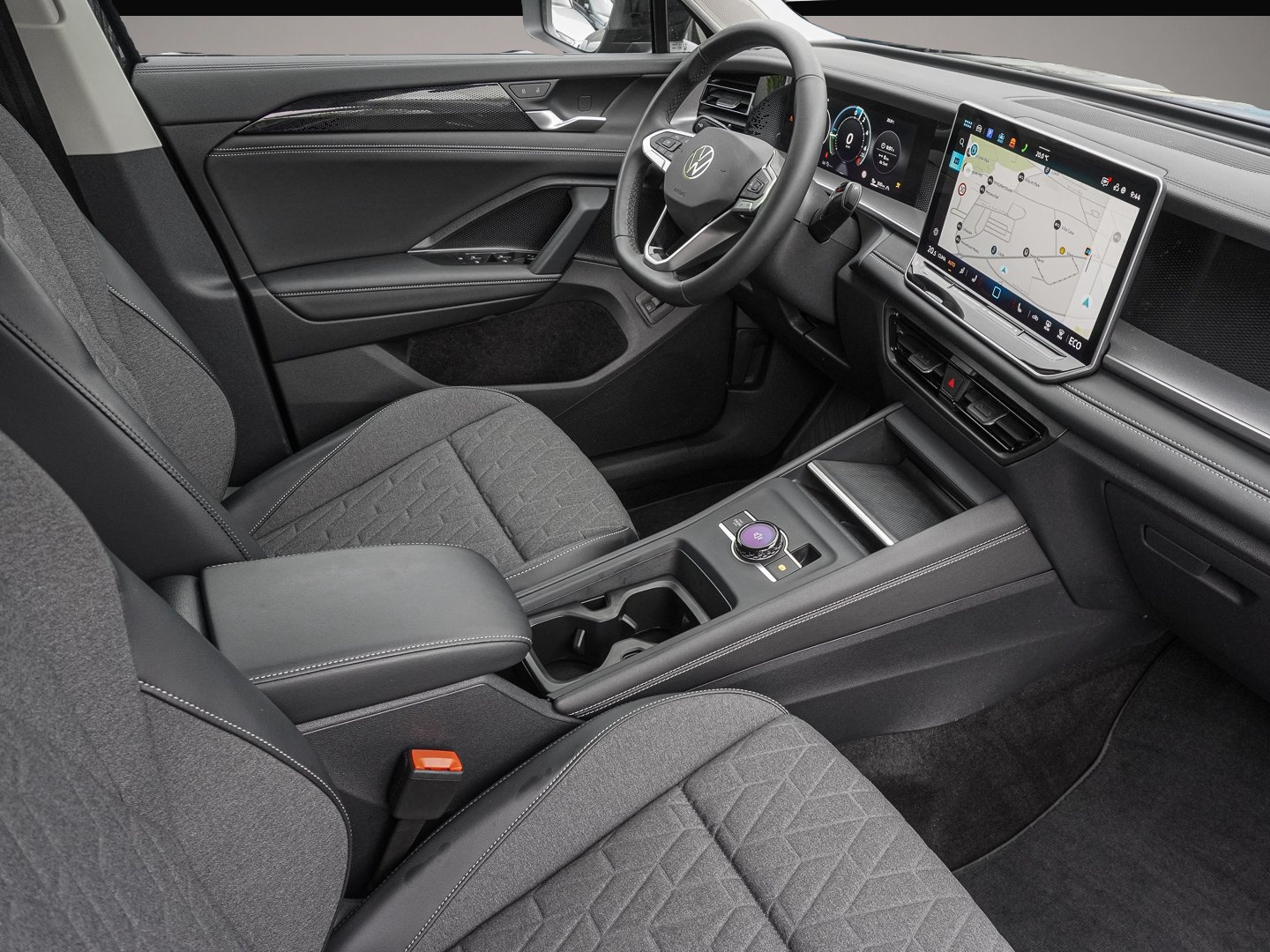 Fotografie 6 des Volkswagen Tayron 1.5 eTSI DSG Life LED PLUS AHK NAVI