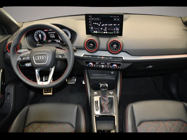 Bild 4 Audi Q2 35 TFSI S tronic S line LED/Leder/AHK