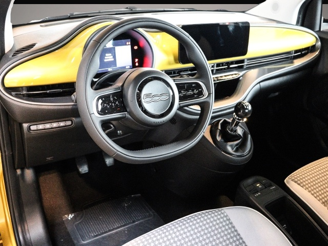 Bild 4 Fiat 500 Hybrid Torino LED Apple CarPlay Android Auto