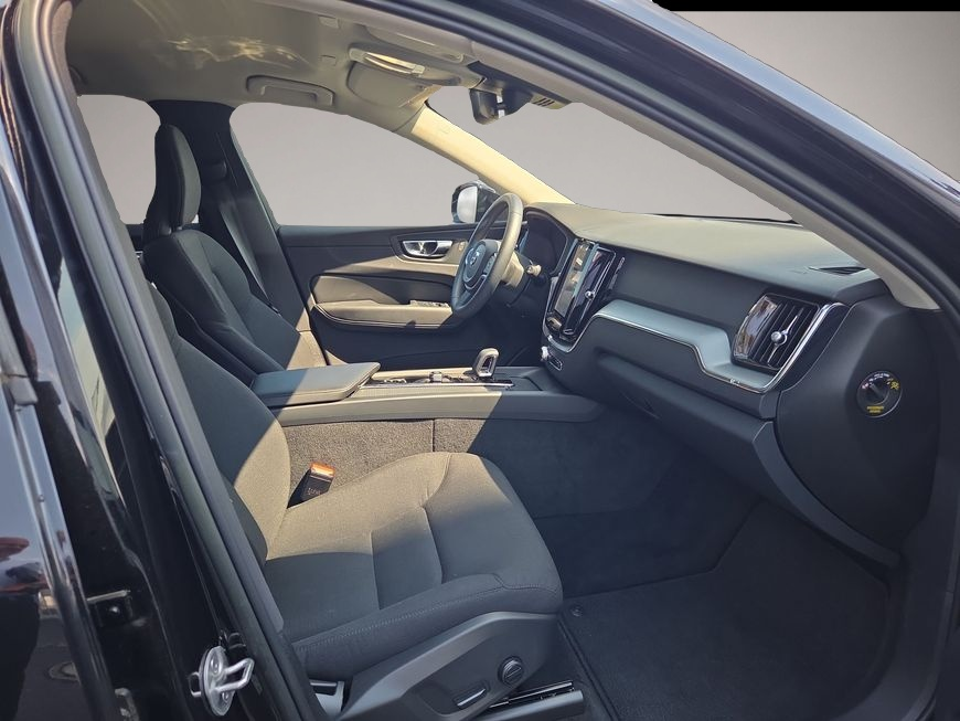 Volvo XC60 XC60 B4 D Core  AHZV * WINTERPAKET - Thumbnail 8
