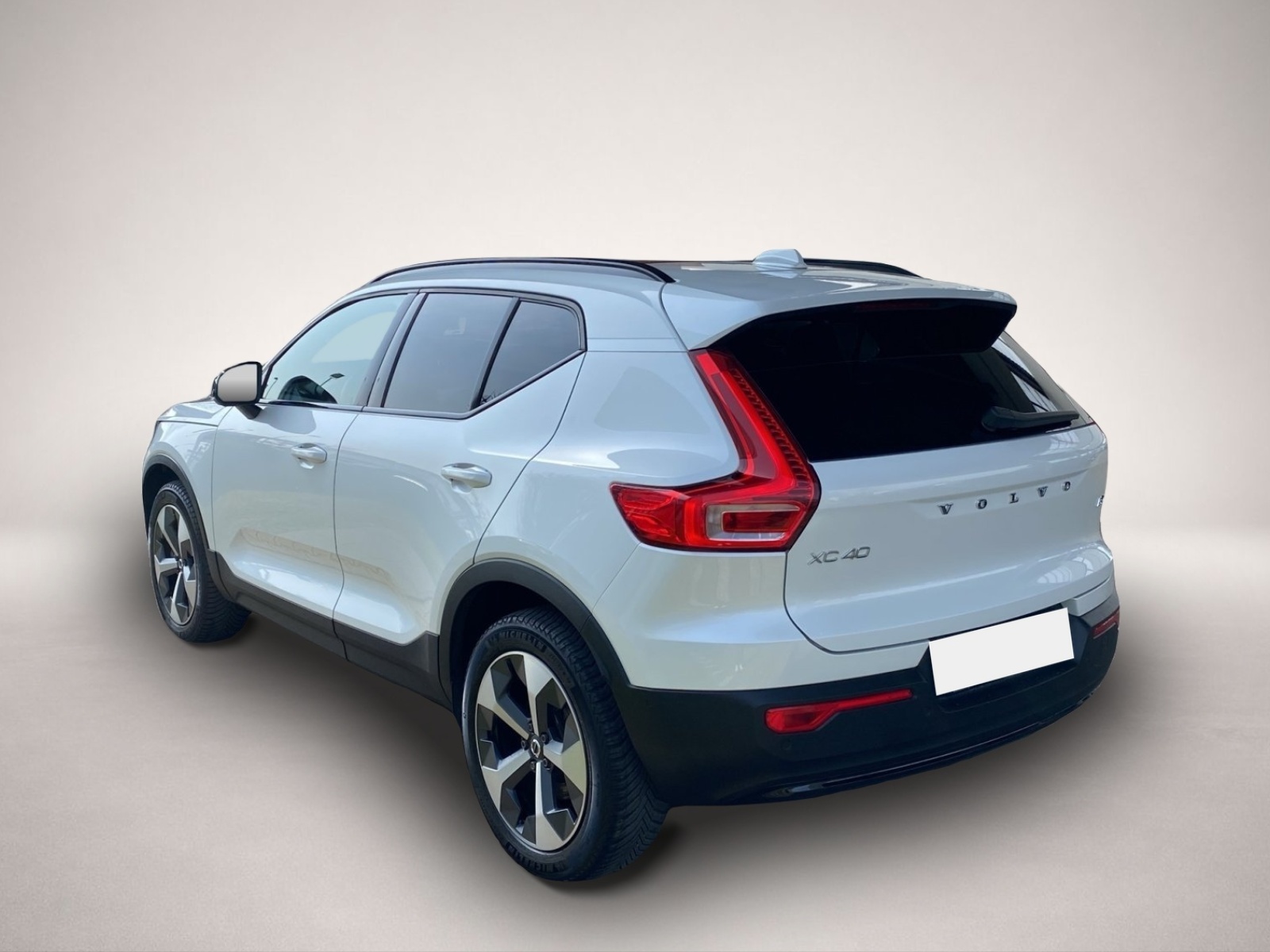 Bild 3 Volvo XC40 B4 Ultimate Dark ACC*LED*Navi*SHZ*360*