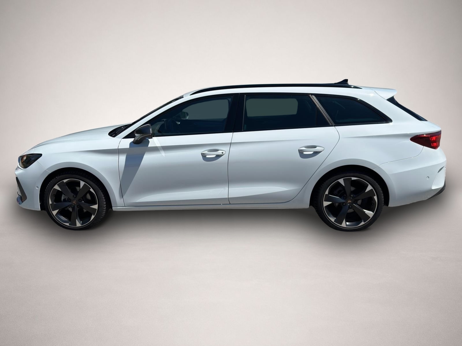 Bild 3 Cupra Leon SP 1.5 eTSI DSG AB247EUR NAVI REAR VIEW SHZ