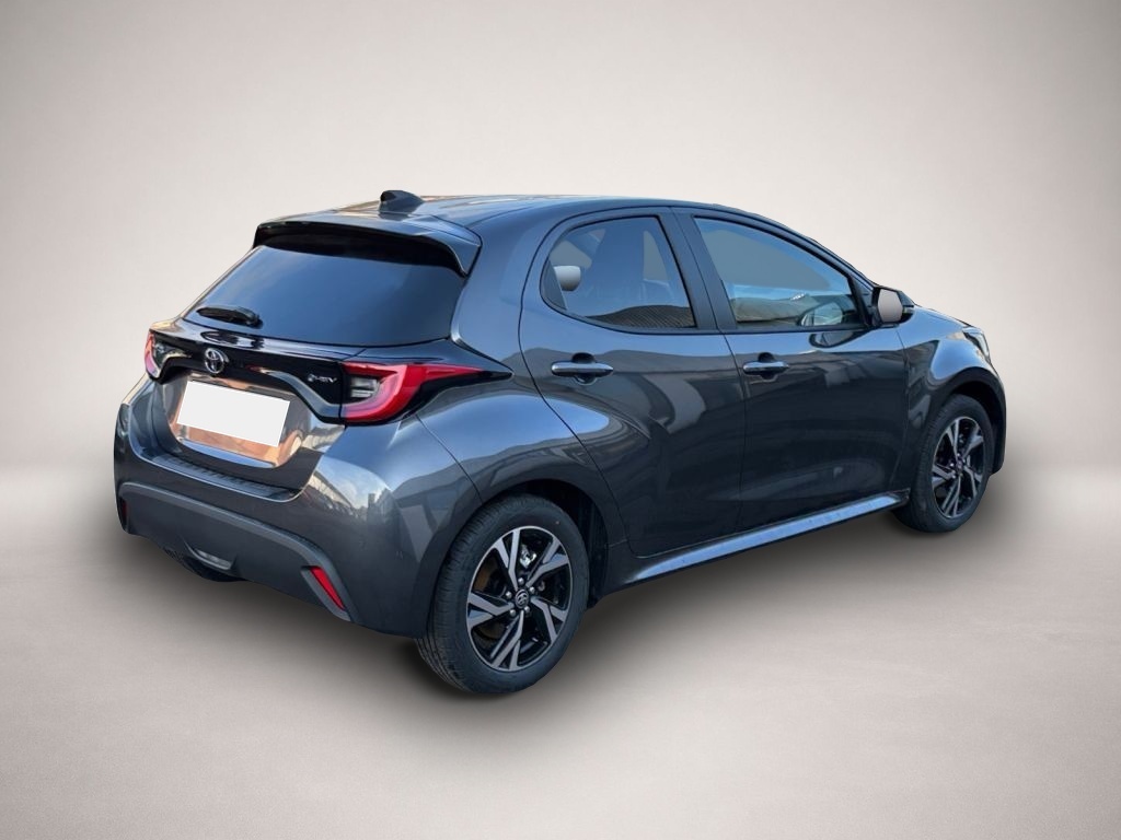 Bild 5 Toyota Yaris Hybrid 116 1.5 VVT-i Teamplayer (XPA1)