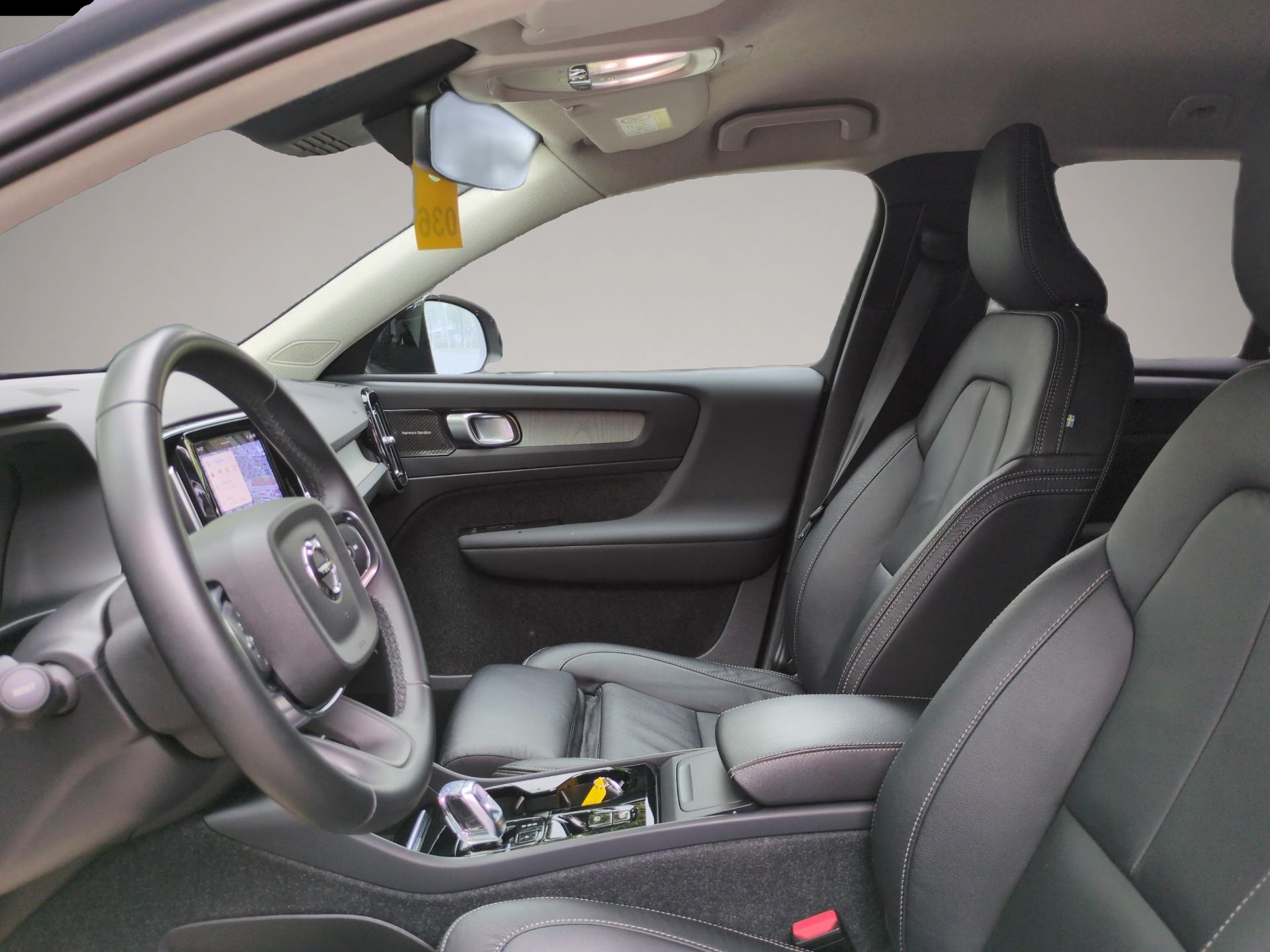 Bild 7 Volvo XC40 XC 40 Plus Dark 2WD
