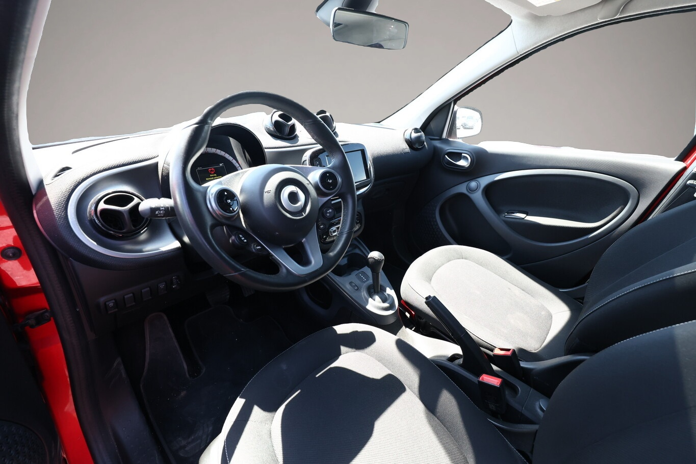 Bild 6 Smart forfour 1.0 71 DCT passion Pano LED PDC SHZ 15Z