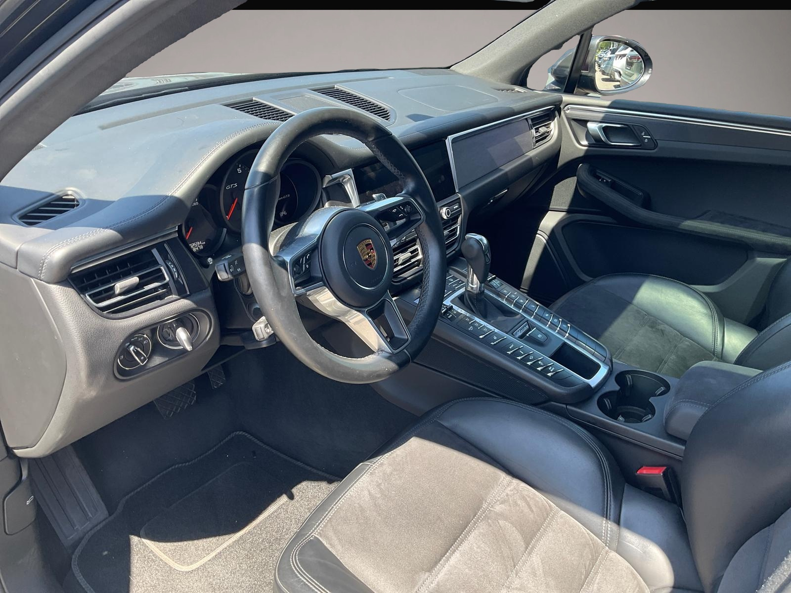 Fotografie Porsche Macan GTS, LED, AHK, Pano, Luft, 20-Zoll, 1. Han