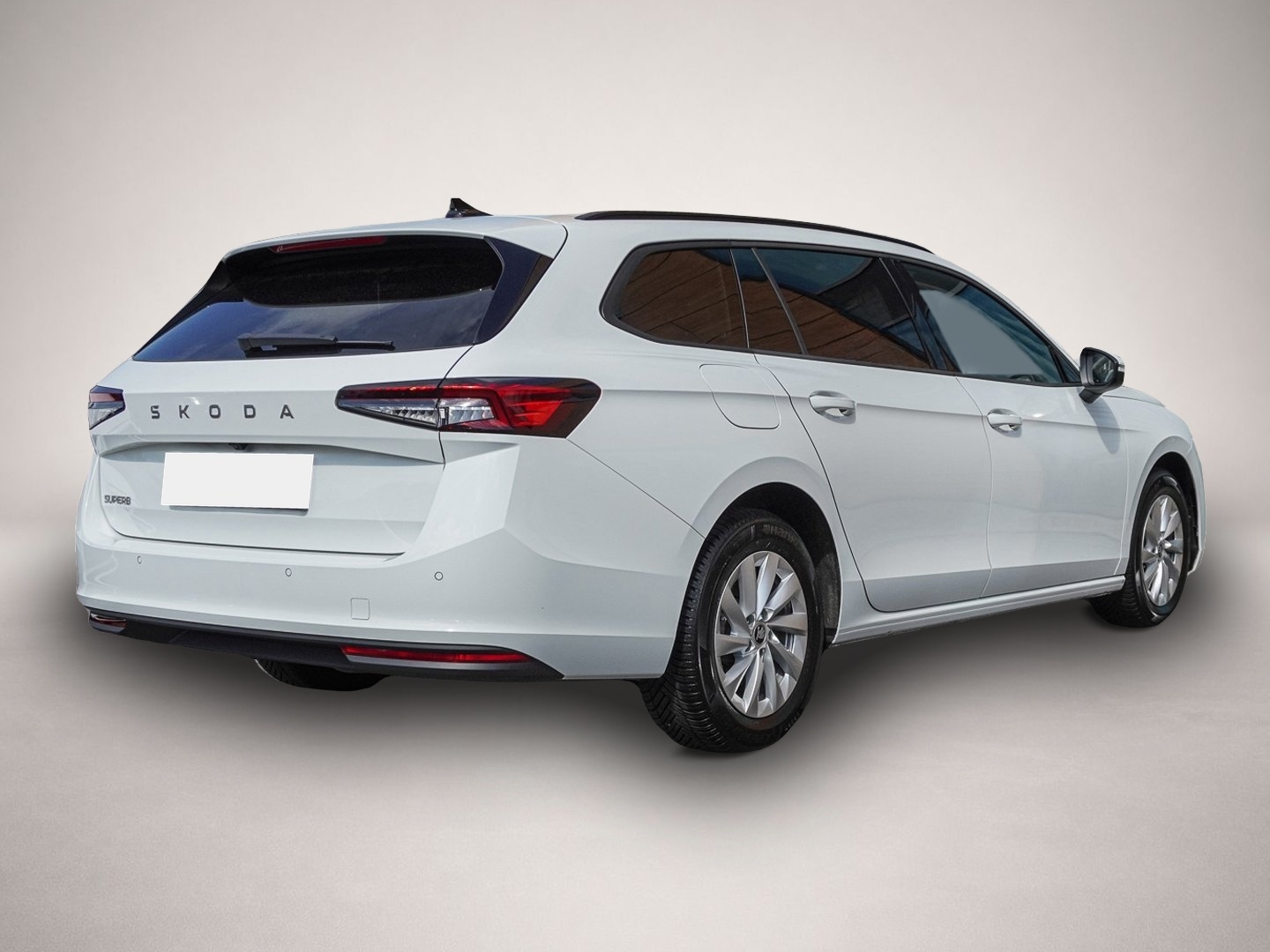 Fotografie 3 des Skoda Superb Combi 2.0 TDI DSG Essence