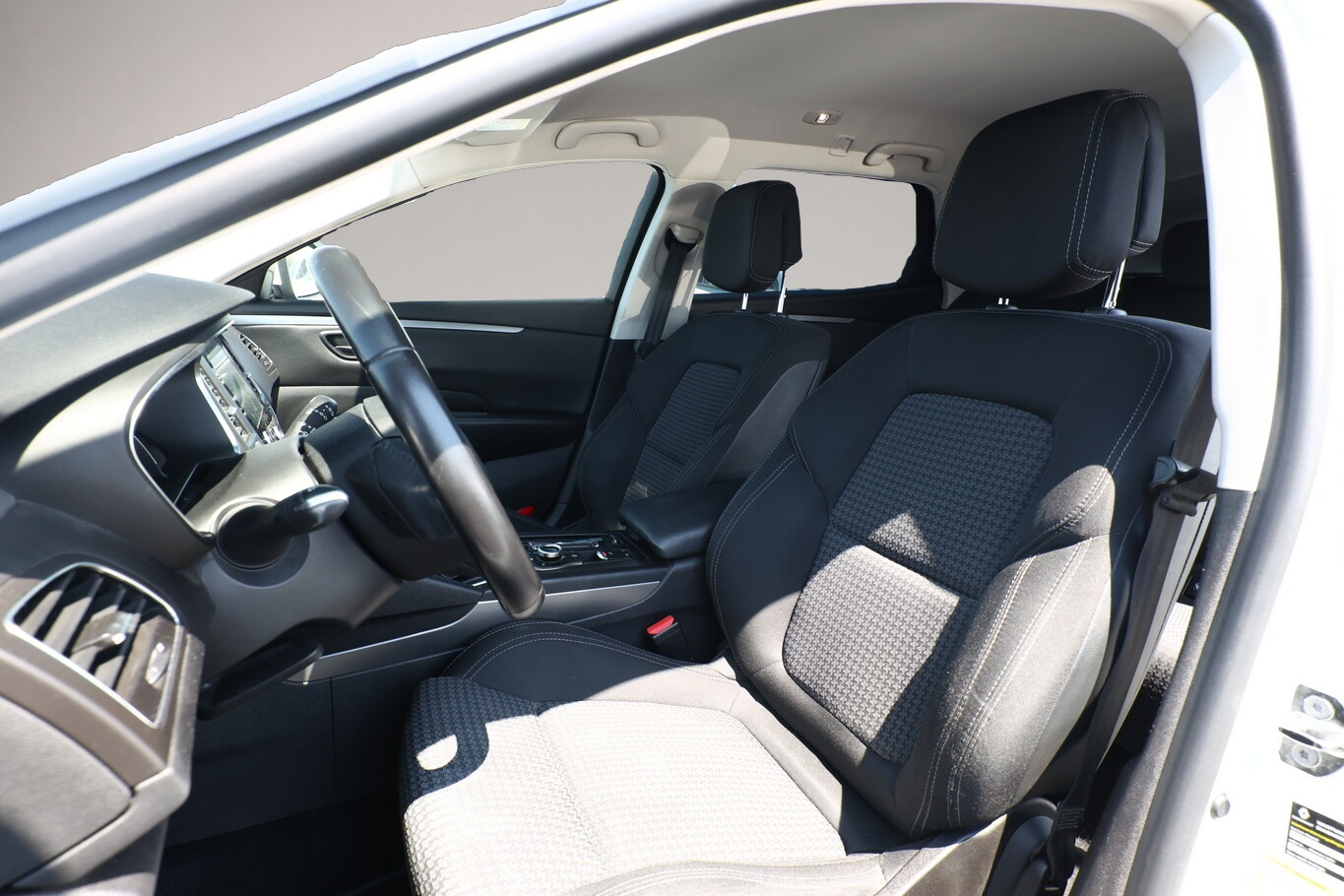 Bild 5 Renault Talisman Grandtour 1.3 TCe 160 EDC Life PDC Temp