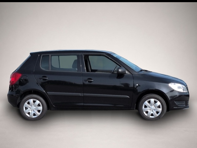 Bild 2 Skoda Fabia Cool Edition 1.2*Klimaanlage CD-Radio+AUX