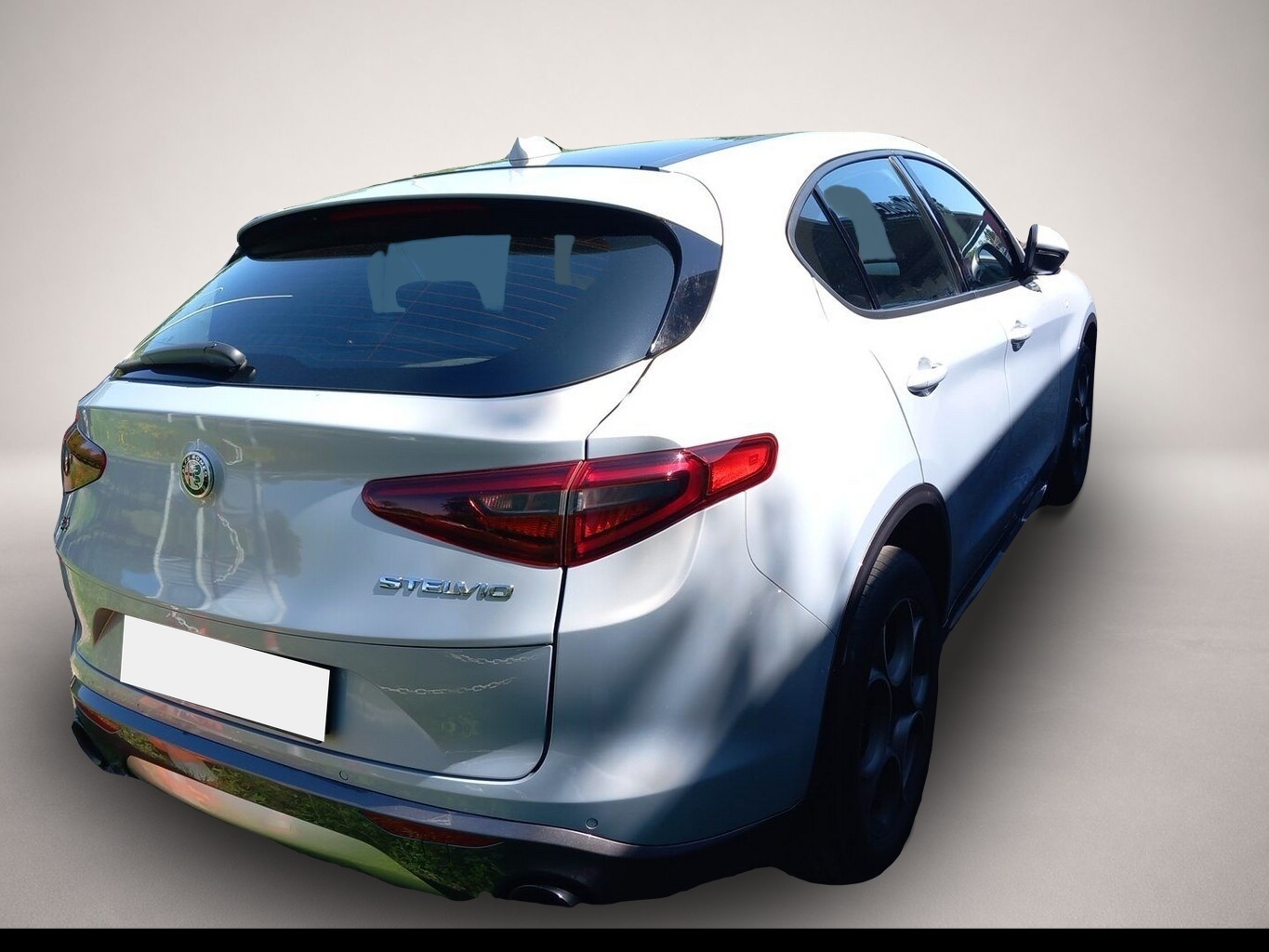 Bild 4 Alfa Romeo Stelvio 2.0 Turbo 280 Aut. 16V Ti Q4 Pano Nav