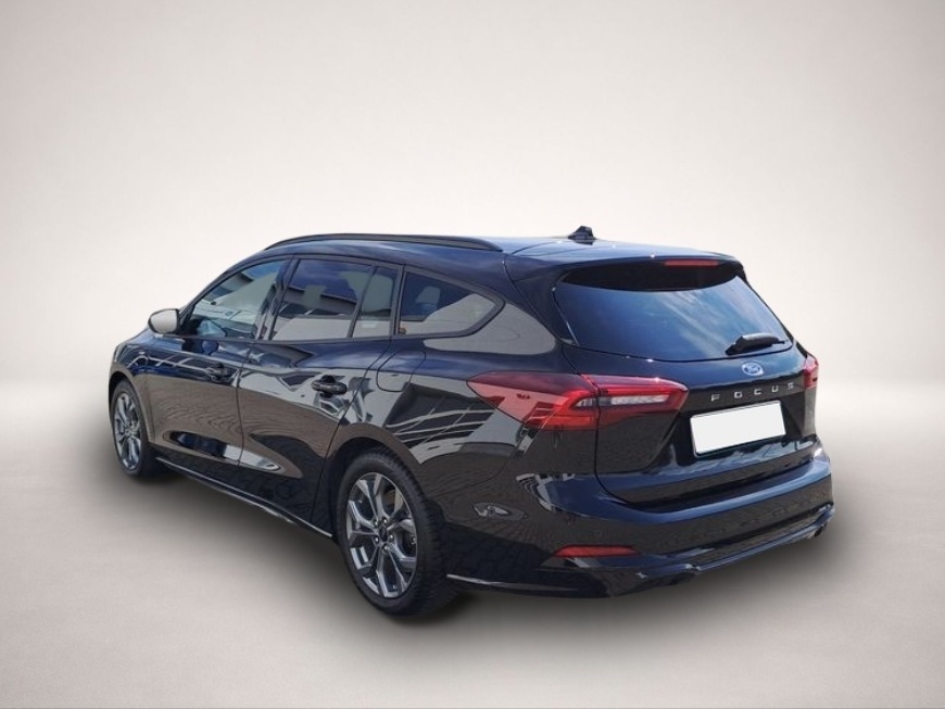Fotografie des Ford Focus Turnier 1.0 EB Hybrid Aut. ST-LINE X AHZV