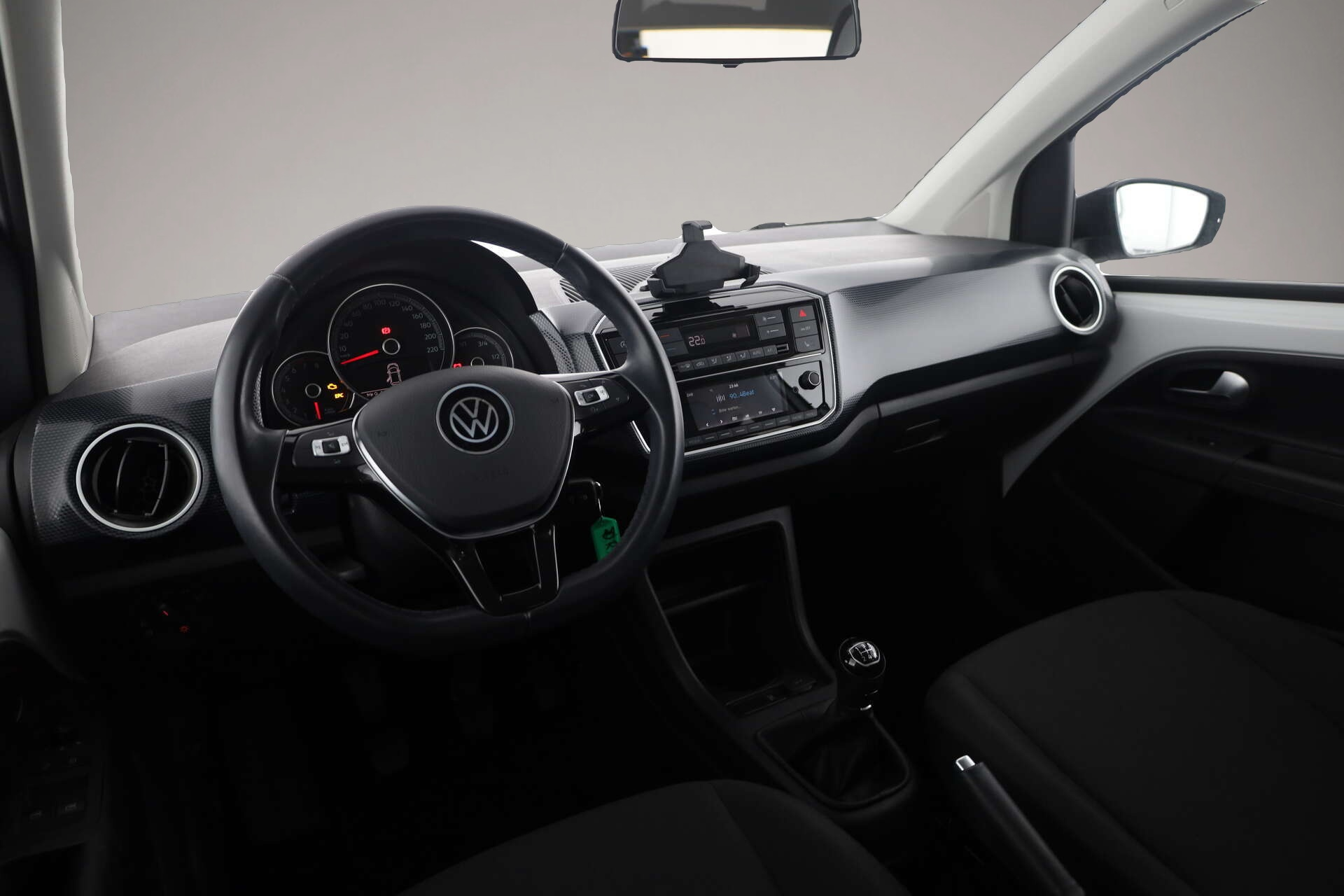 Bild 6 Volkswagen up! Up 1.0 MPI R-Line