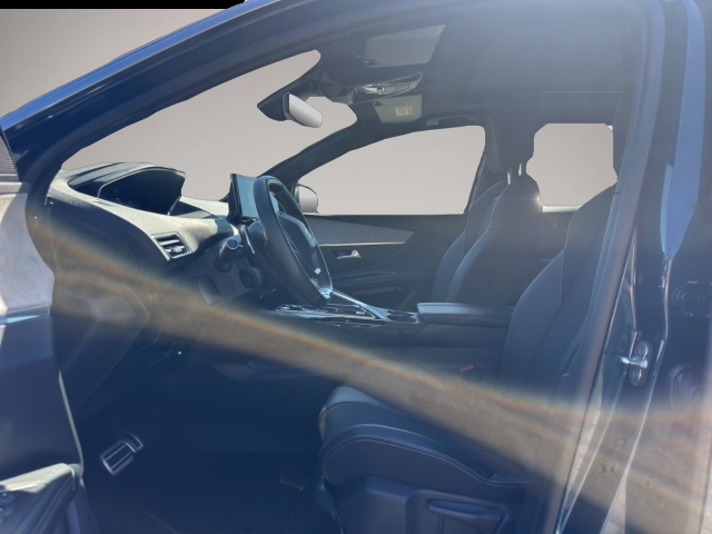 Bild 7 Peugeot 3008 GT PANO NAVI ACC KAMERA PDC SHZ LED KLIMAAT