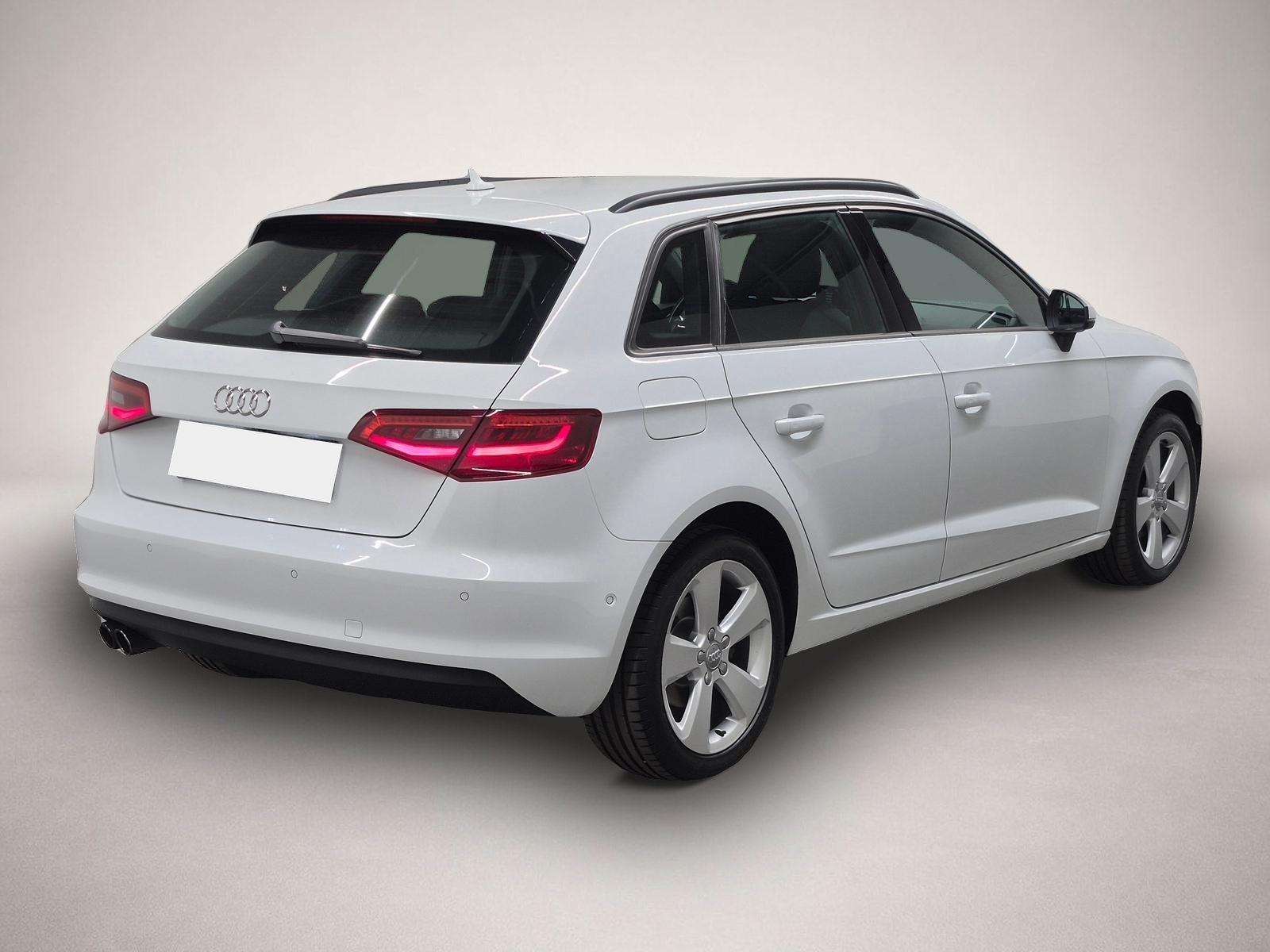 Bild 4 Audi A3 Sportback Bi-Xenon/Navi/SHZ/Kam/ACC/Keyl/17LM