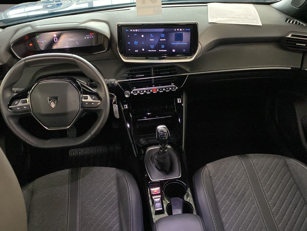 Bild 3 Peugeot 2008 1.2 Allure Pack*Spurassist*Einparkhilfe*