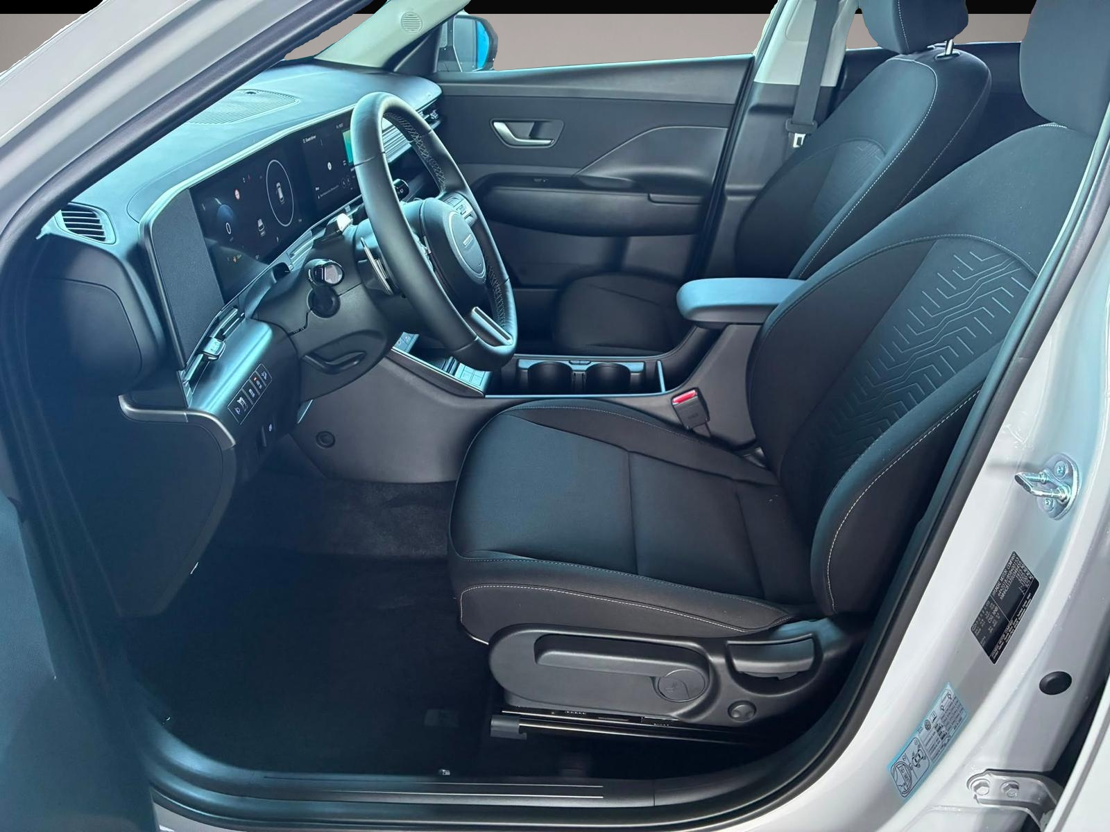 Bild 5 Hyundai Kona GO Plus 1.6 T-GDI 2WD 7DCT / Navi / Keyles