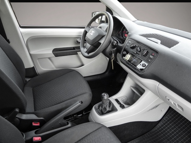 Fotografie 3 des Seat Mii Style 1.0 Winterpaket SHZ Berganfahrass. GA