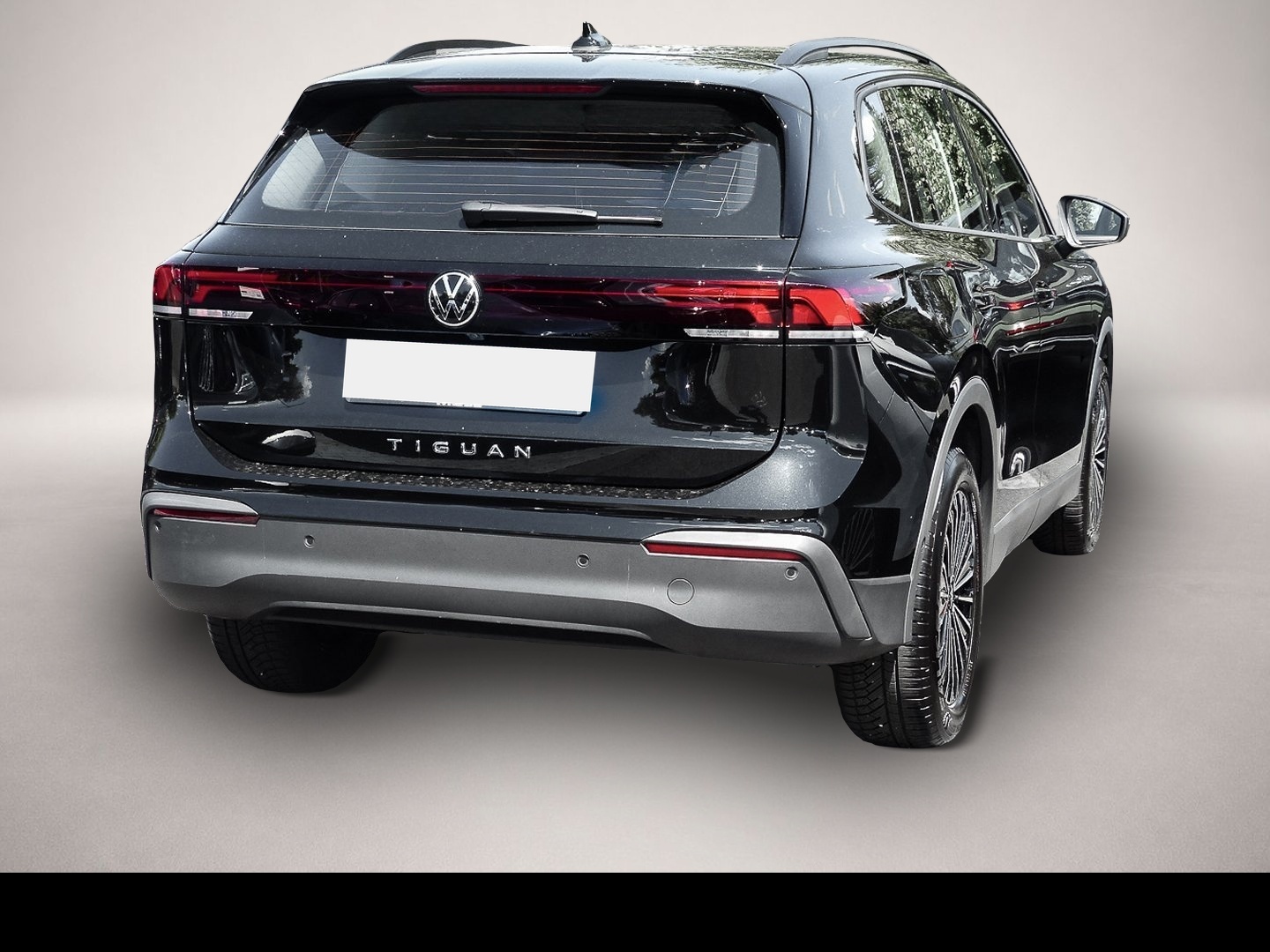 Fotografie des Volkswagen Tiguan 2.0 TDI DSG Life NAVI AHK TRAILER ASS. LE
