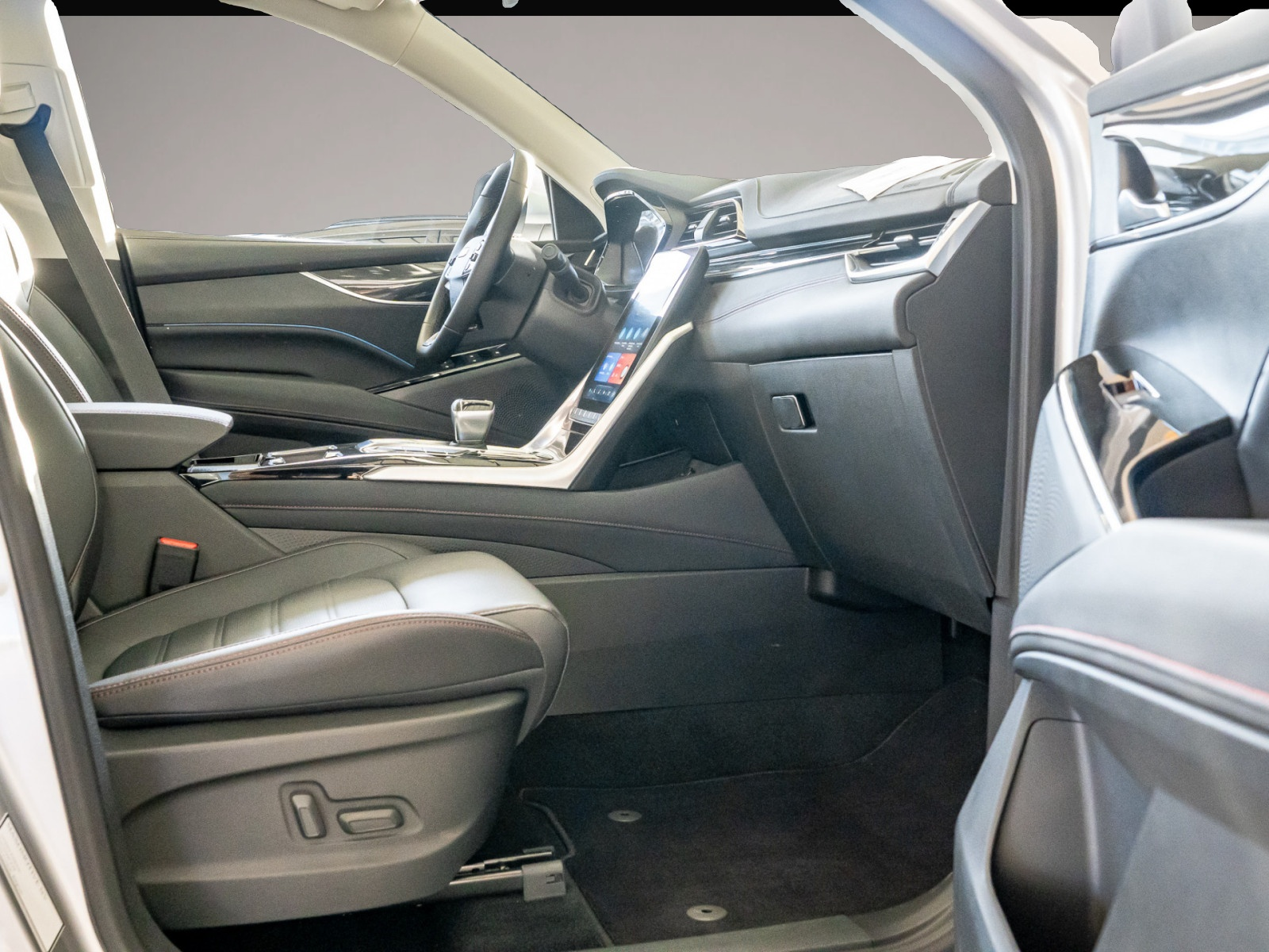 Bild 2 Maxus Euniq 6