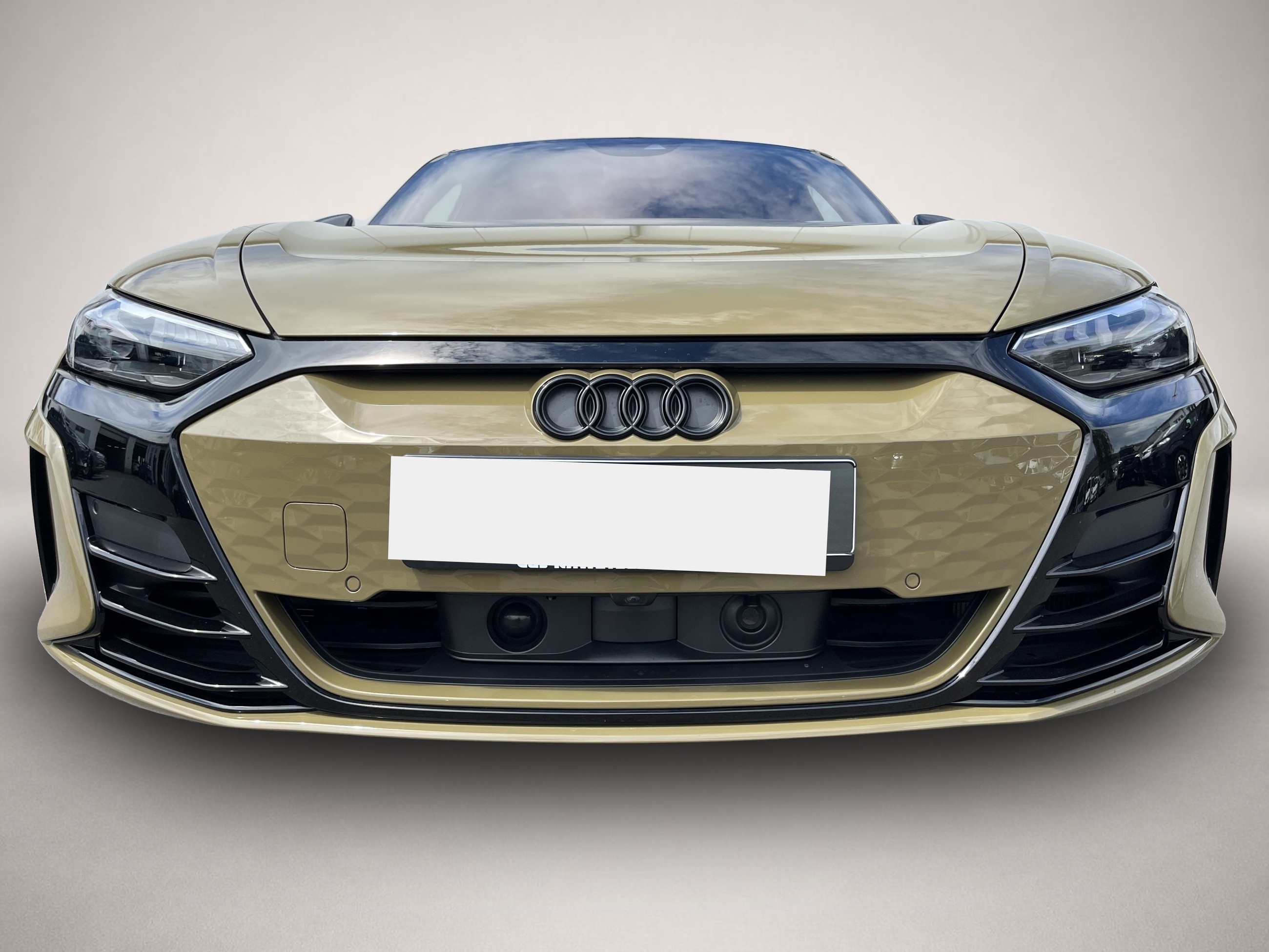 Fotografie 2 des Audi RS e-tron GT quattro WäPu HeadUp B&O PANO 4xSHZ