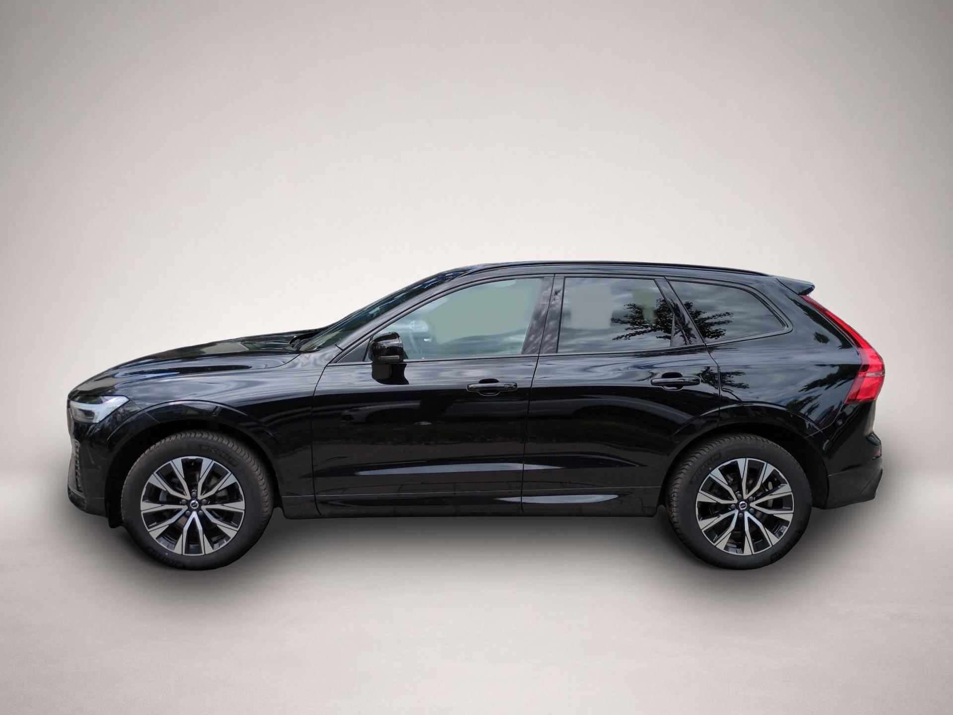 Bild 6 Volvo XC60 XC 60 Plus Dark AWD