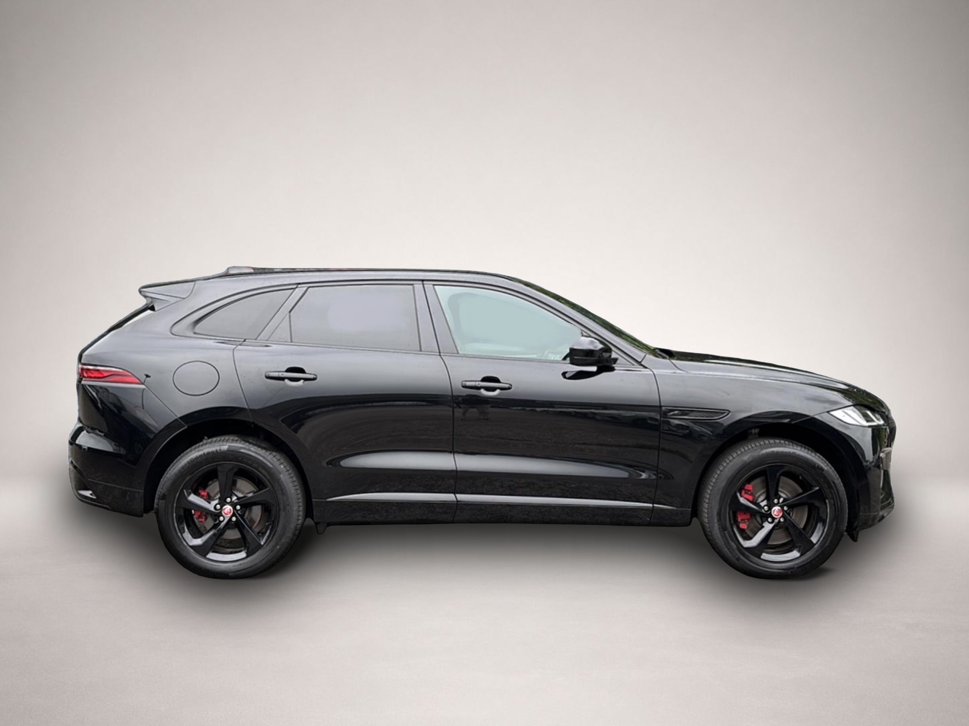 Bild 6 Jaguar F-Pace R-Dynamic S AWD Plug-In Hybrid Bluetooth