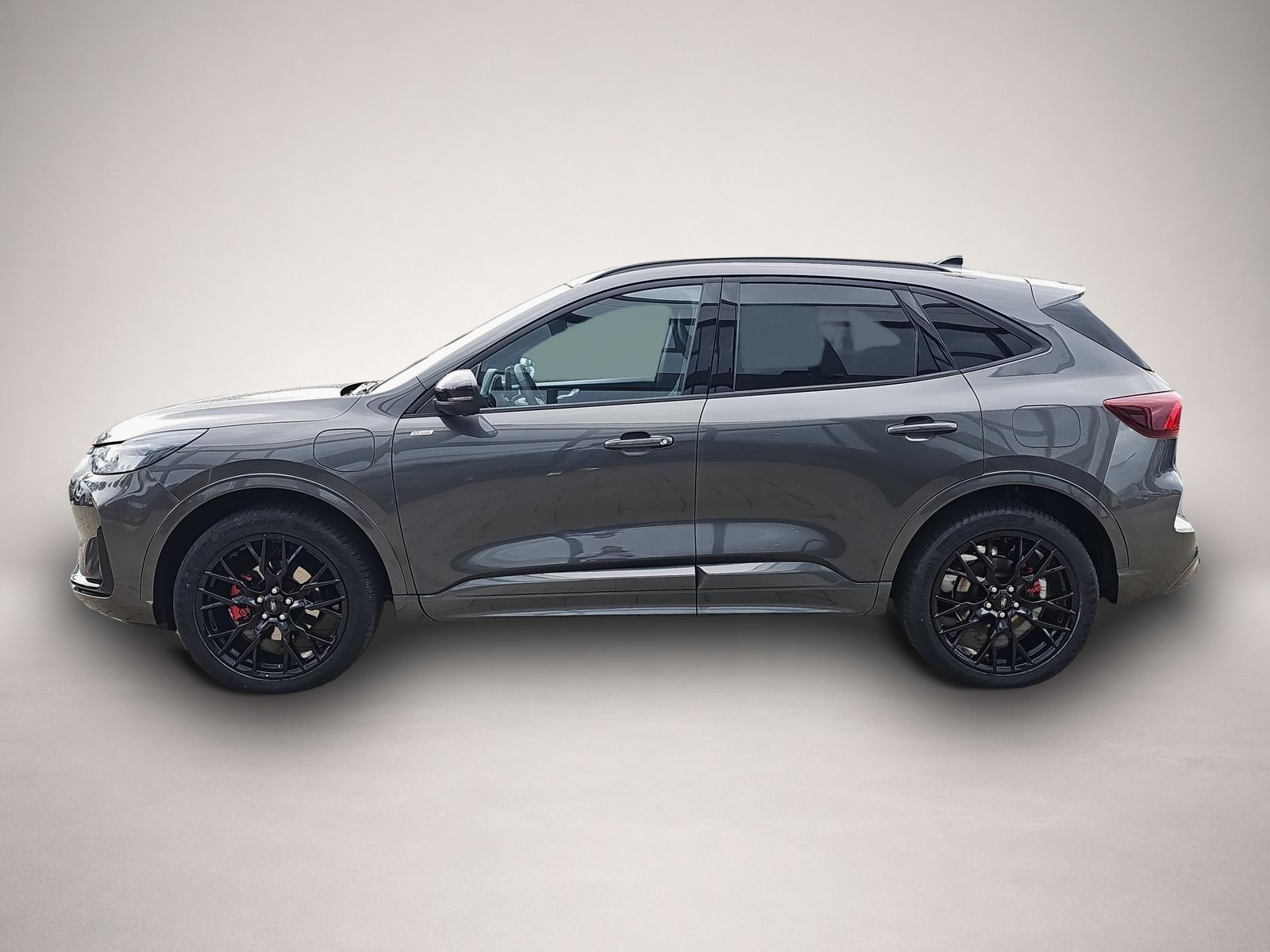 Fotografie 4 des Ford Kuga 2.5 PHEV ST-Line X Styling-Paket Black AHK