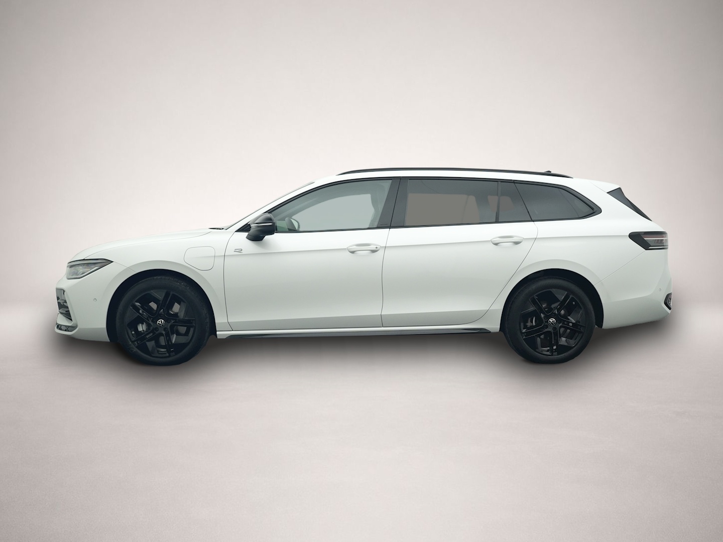 Bild 2 Volkswagen Passat 1.5 TSI eHybrid DSG R-Line BLACK-STYLE AH