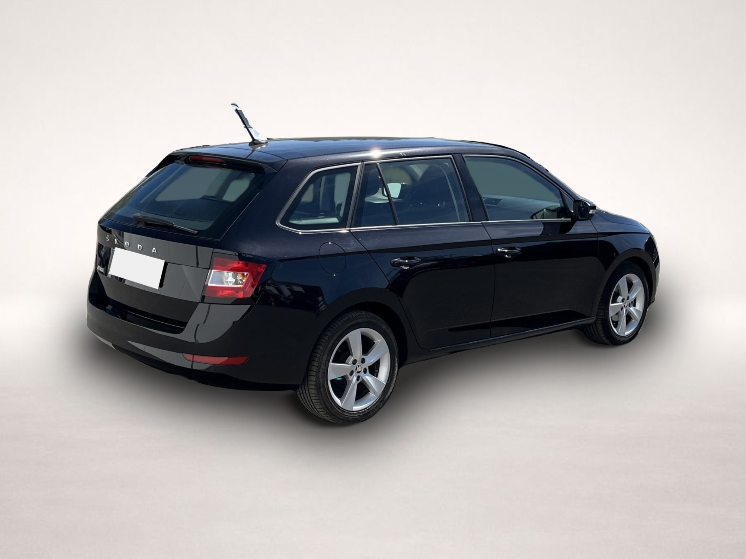 Bild 5 Skoda Fabia Combi 1.0 TSI Active 100¤ m.20% Anz. SHZ P