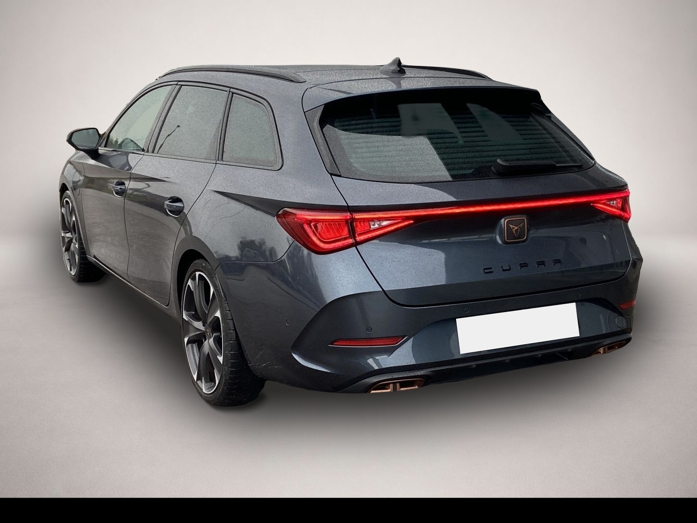 Bild 3 Cupra Leon ST 1.4 TSI DSG eHybrid PAKET-XL+19"+EL.HECK