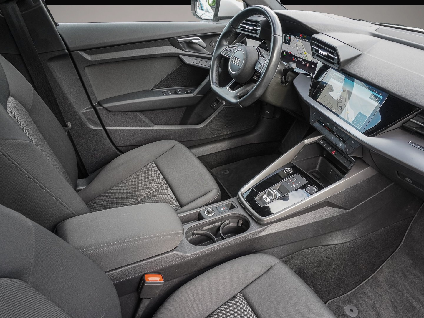 Bild 6 Audi quattro A3 Limousine 40 TFSI quattro S tronic S line