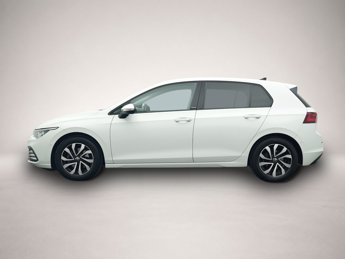 Fotografie 2 des Volkswagen Golf 8 2.0 TDI DSG Active 5-J-GAR NAVI AHK PANO