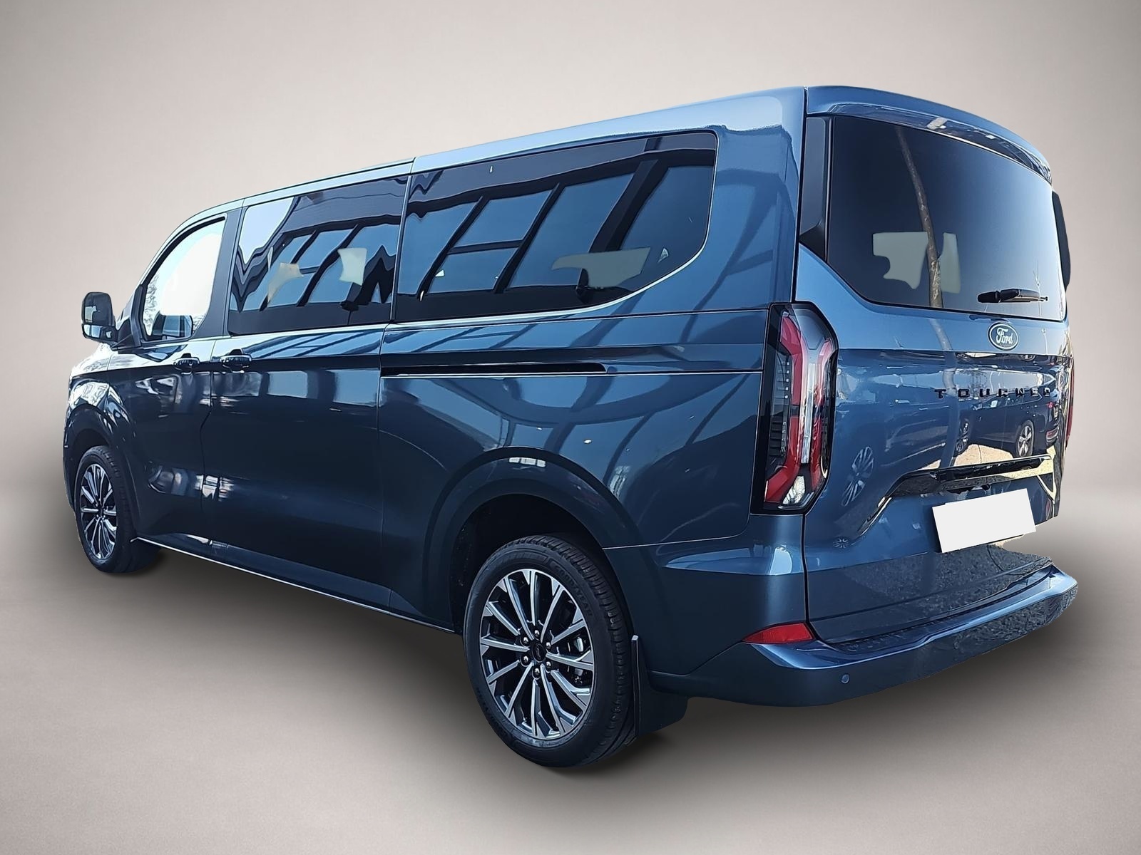 Bild 5 Ford Tourneo Custom 2.0 EB Autom Titanium X L2 AHK