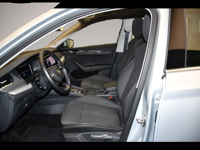 Bild 3 Skoda Octavia 4 Combi 1.0TSI DSG Style PANO/AHK/KAM/NA