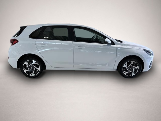 Bild 4 Hyundai i30 GO! 1.0 T-GDI 73kW (100PS) Toter-Winkel-Assis...