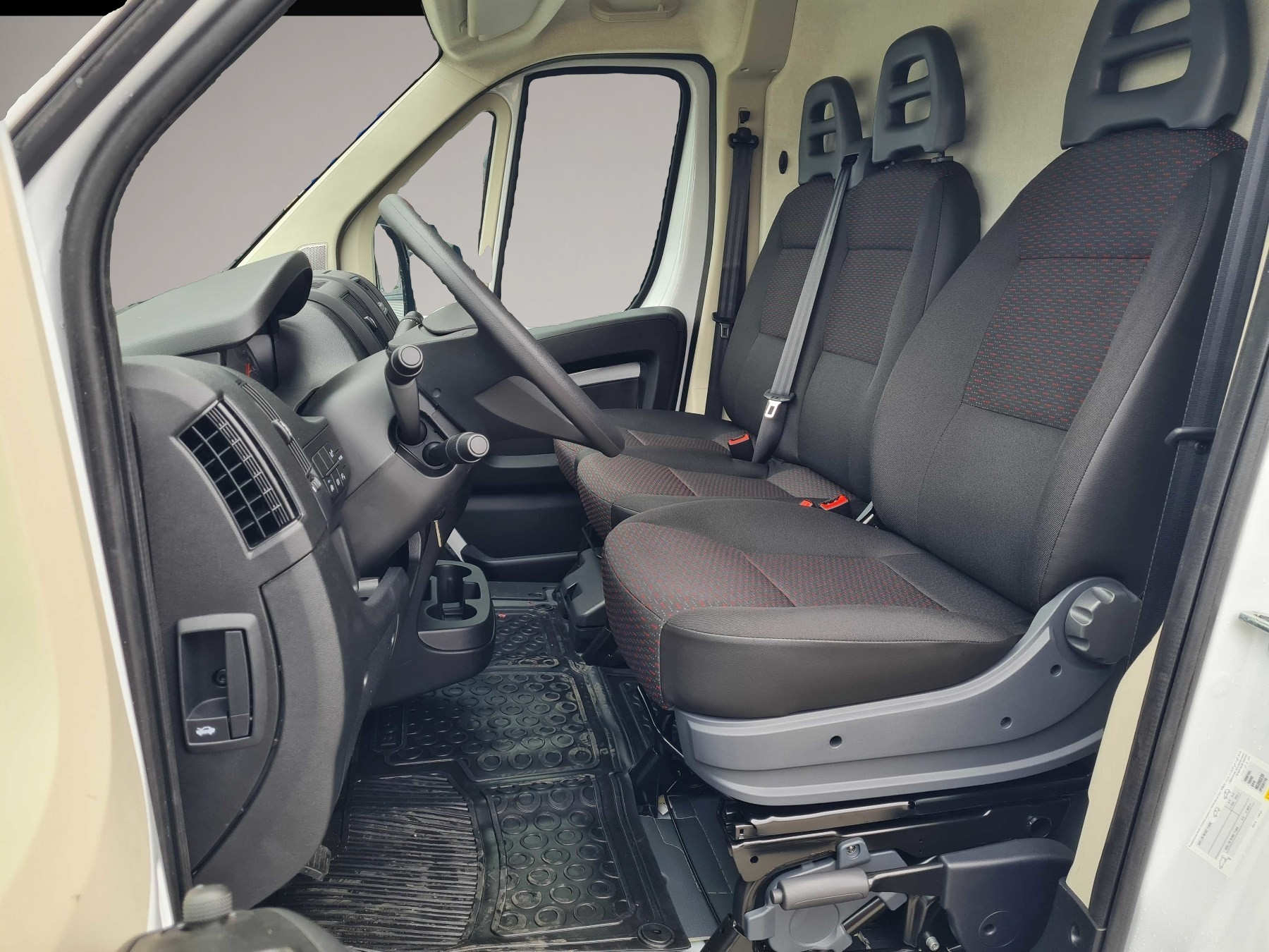 Fotografie 2 des Peugeot Other Boxer 435 L4H2 140 Klima,LR Boden,Radio DAB