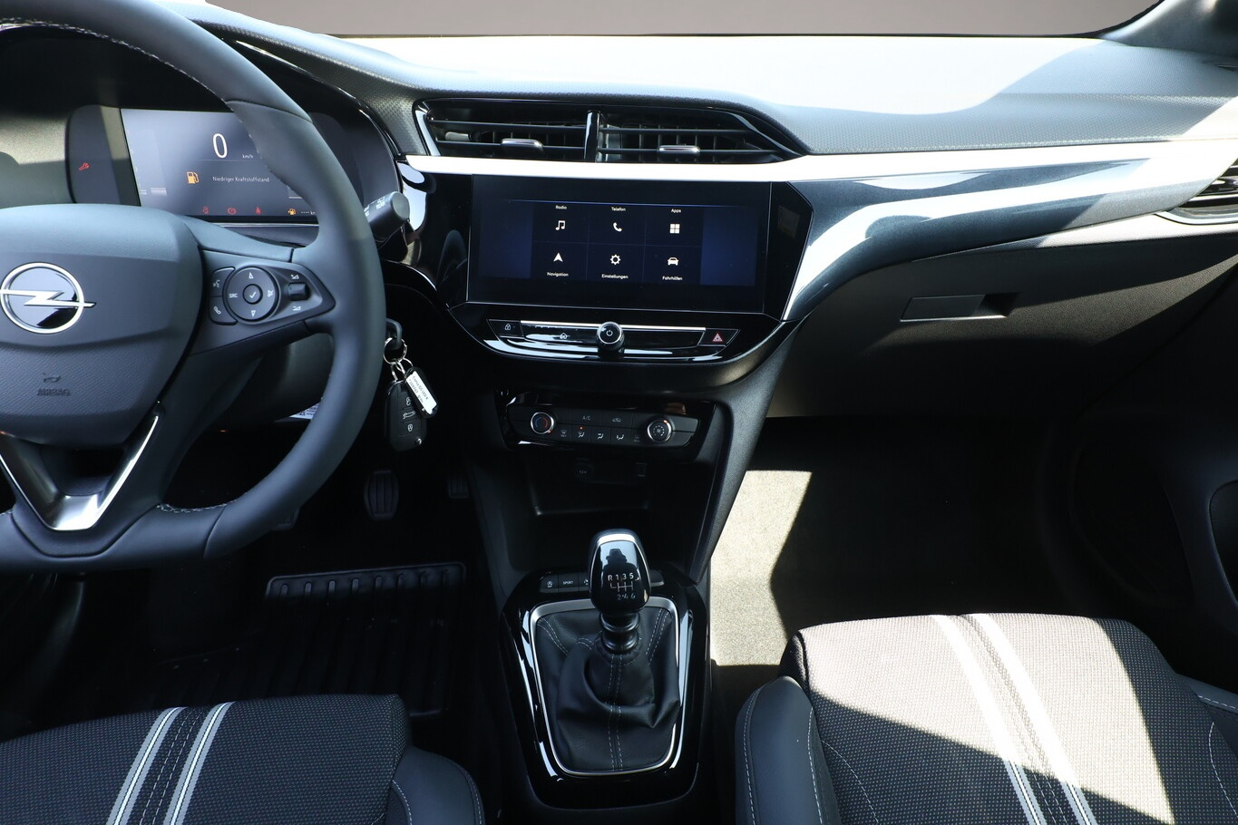 Fotografie 7 des Opel Corsa GS LED Kam PDC vo/hi AppC Totw 16Z