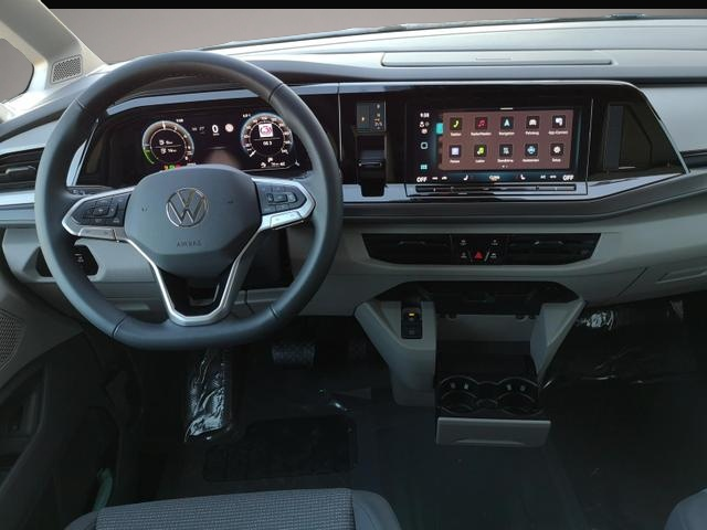 Fotografie 3 des Volkswagen T7 Multivan Sport Edition 1,5eHybrid DSG 4Motion Sport Edit.