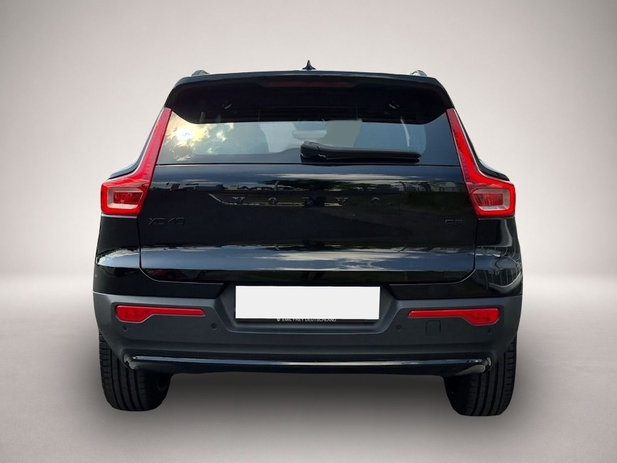 Bild 5 Volvo XC40 B3 B DKG Plus Black Edition