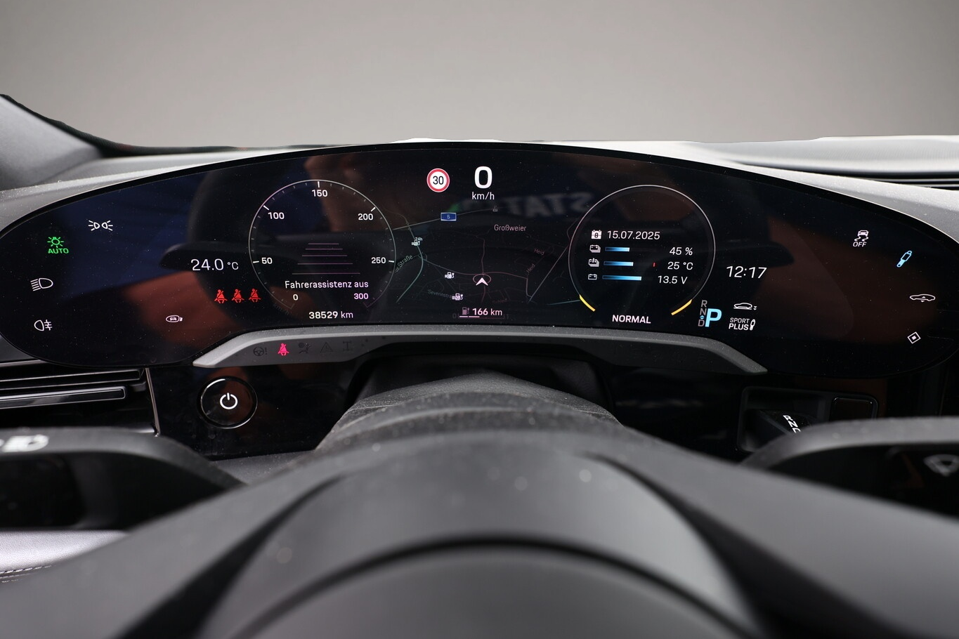 Fotografie 7 des Porsche Taycan 4S Plus 20Z ACC Pano Matrix BOSE ParkAs