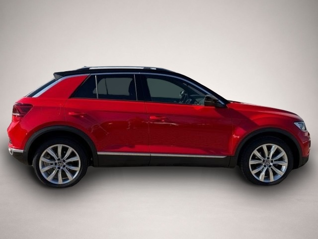 Bild 6 Volkswagen T-Roc 1.5 TSI DSG Sport Active Info,Pano,LM18,Ka