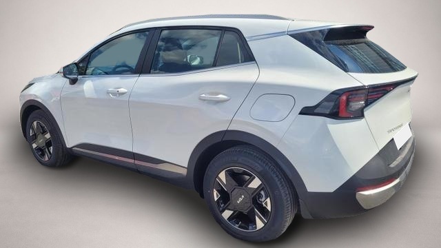 Bild 5 Kia Sportage Urban Sportage 150 DSG Kamera-Navi-Klimaauto.-1.