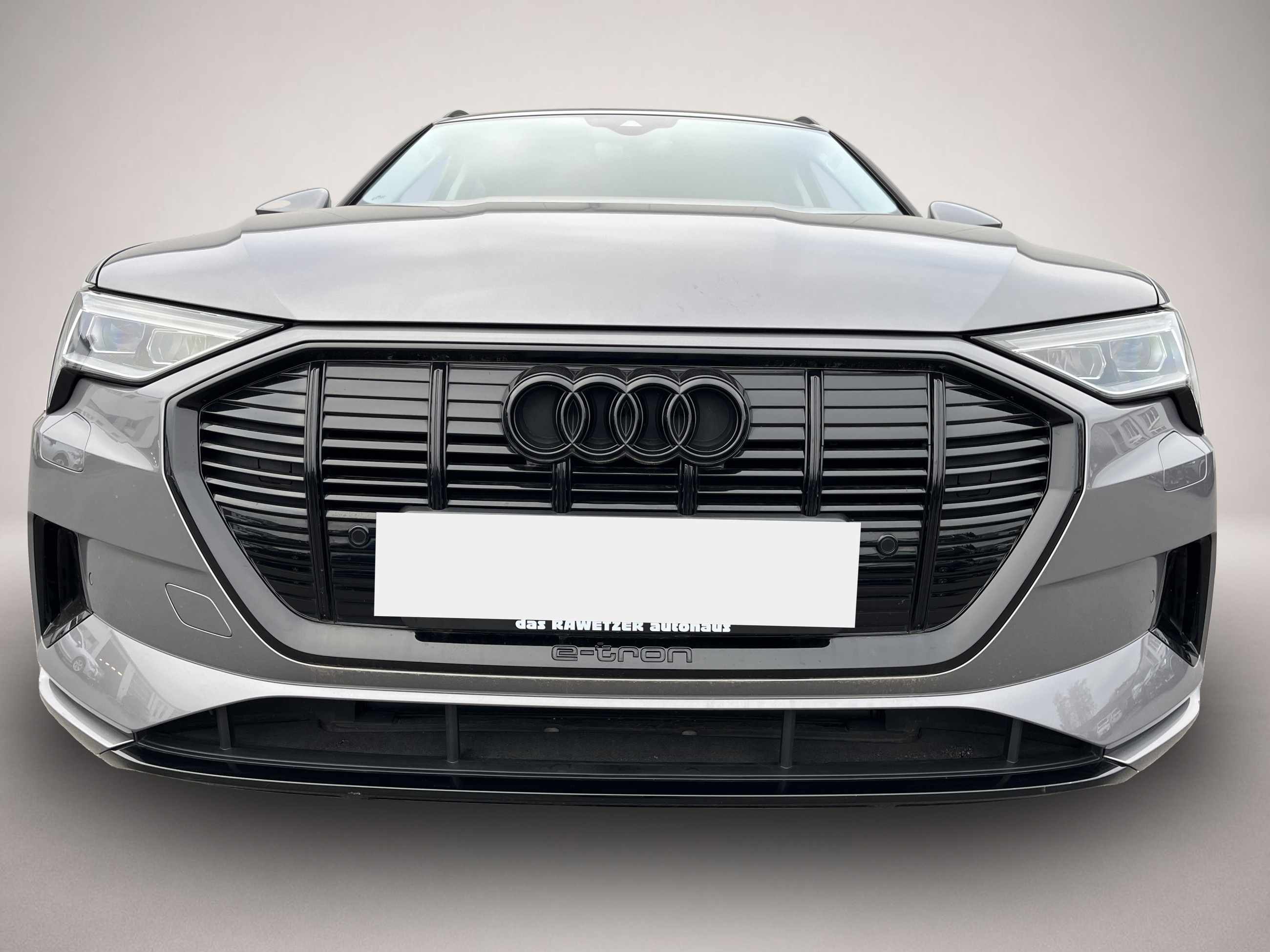 Fotografie 2 des Audi e-tron Advanced 20 Zoll Optikp. AHK-Vorb. B&O 4-