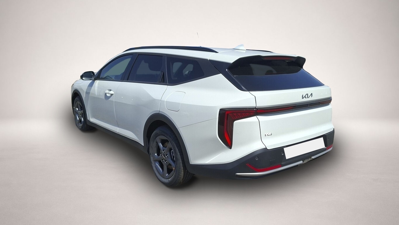Bild 4 Kia K4 SW Vision MT ACC LED Nav SHZ PrivG Kam Keyl