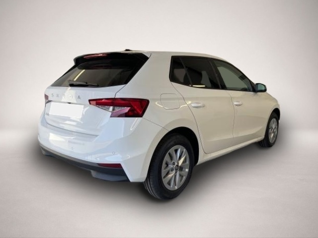 Fotografie 4 des Skoda Fabia Selection 115PS Sitzheizung+Alu+GV5+App-Connect.