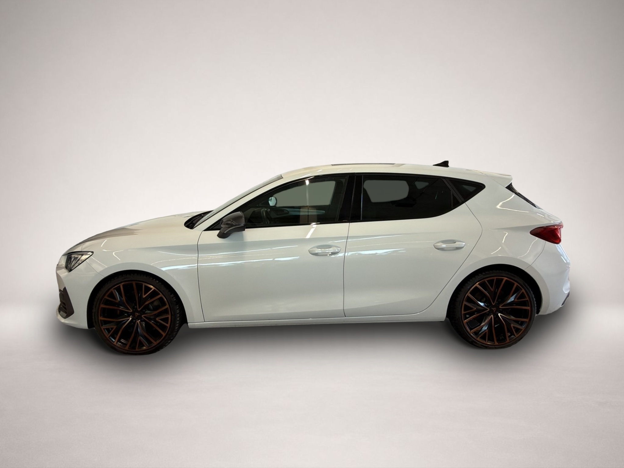 Bild 3 Cupra Leon 2.0 TSI DSG VZ LED NAVI SIDEASS SHZ KLIMA