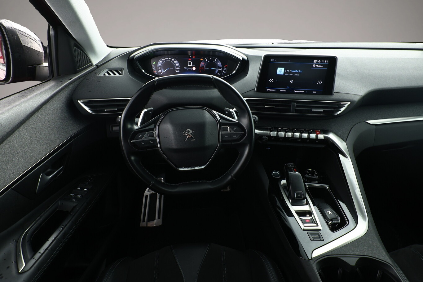 Bild 6 Peugeot 3008 1.6 PureTech 180 Aut Allure LED Nav eHk PDC