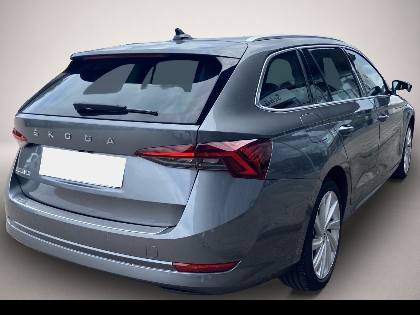 Bild 5 Skoda Octavia Combi 2.0 TDI DSG STYLE EL.HECKK.+SITZEB